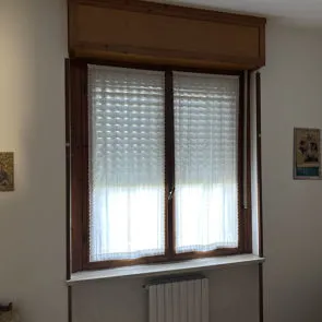 finestra in legno