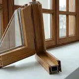 Confronto tra serramenti in PVC e in legno