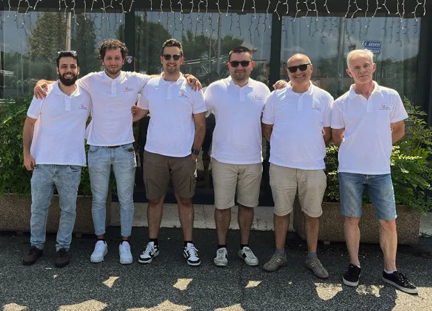 Team Perricci Serramenti al lavoro